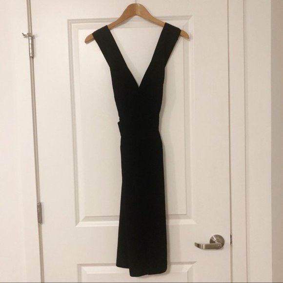 Babaton Aritzia Alex Cross Back Midi Dress - Picture 5 of 9